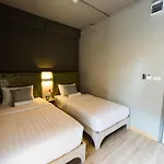 V Varee Bangkok
