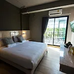 V Varee Bangkok