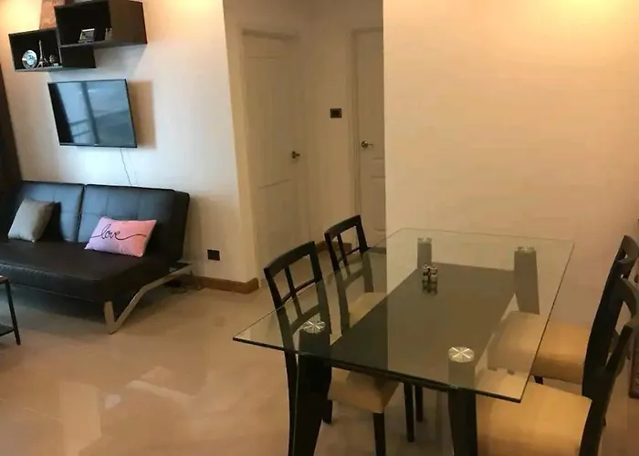 Gsuite Glamorous Apartment