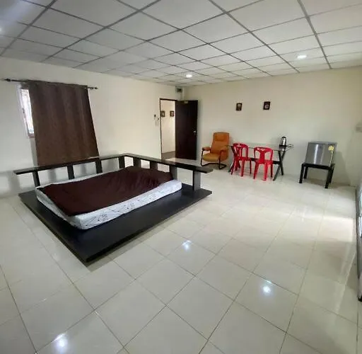 Ratanawong Place 523
