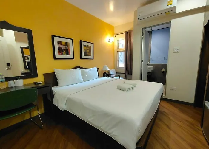 Vinary Hotel Sukhumvit