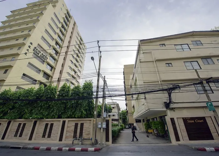 Siam Court