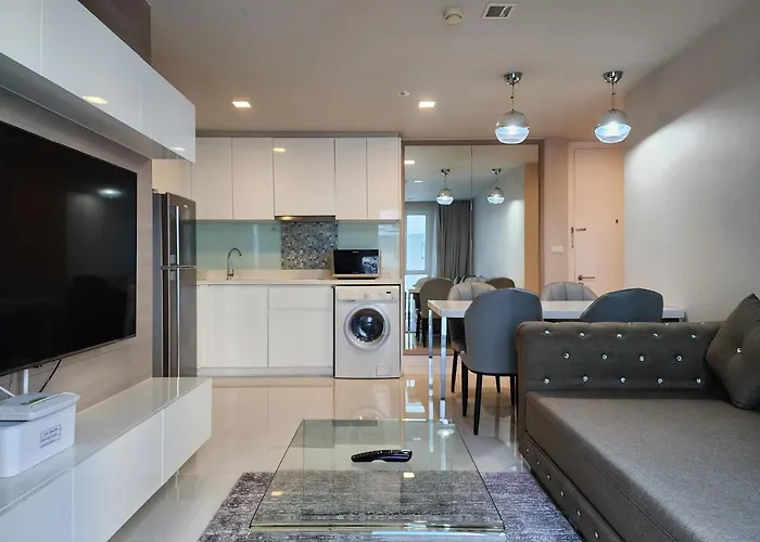 Condominium - Sukhumvit Soi 5 Bts Nana 50M2