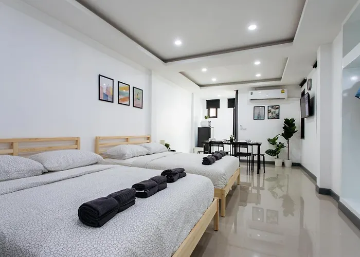 P3 Silom Large 2Beds Full Kitchen Wifi 4-6Pax