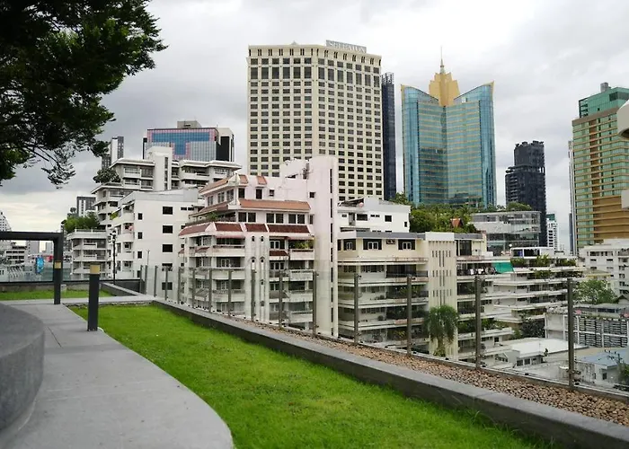 Circle Rein Sukhumvit 12 Two Bedrooms Apartment
