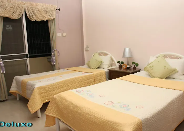 Pr Place Hotel