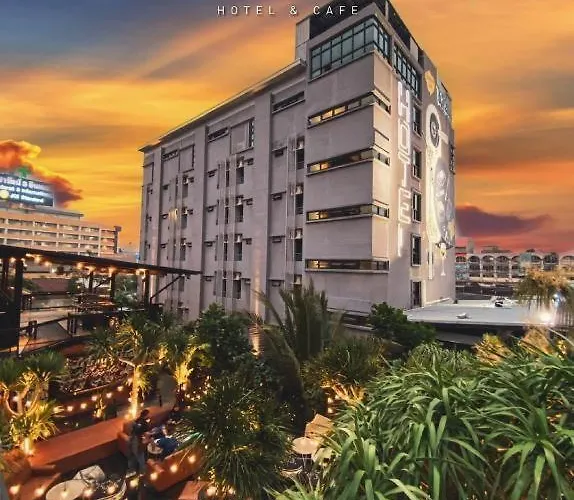Letana Hotel Samuprakarn
