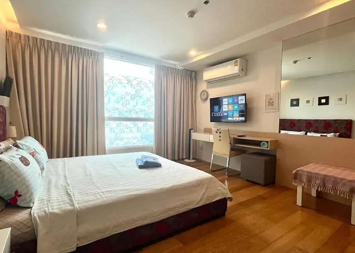Cozy Studio Walk To Bts Free Wi-Fi Great Location