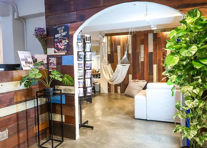 Qilombo Hostel Silom - Hq