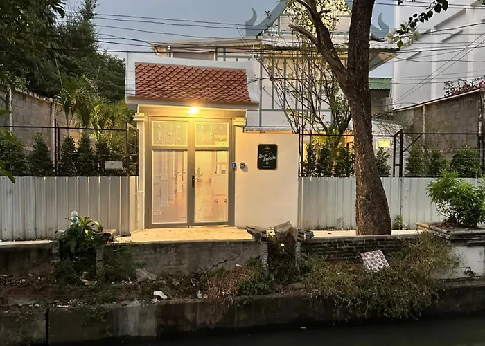 Baan Debtida