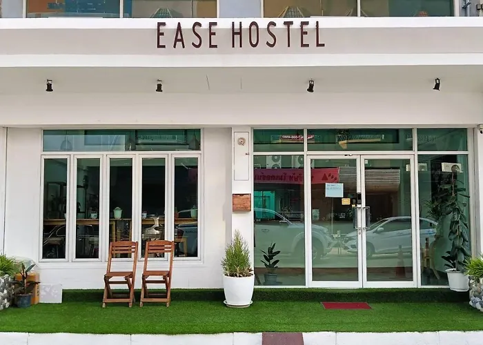 Ease Hostel
