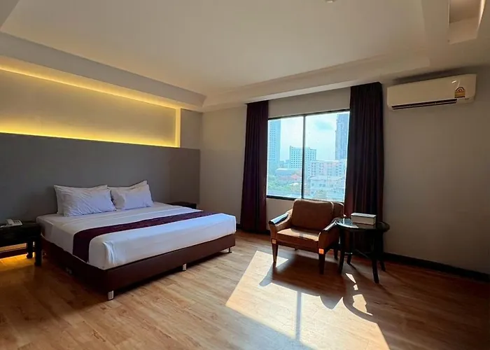 Atrium Boutique Hotel