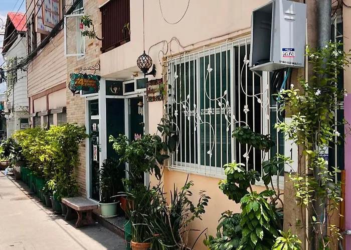 Ricos Honey Place Guesthouse