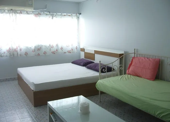 T8 Guest House Don Mueang Challenger