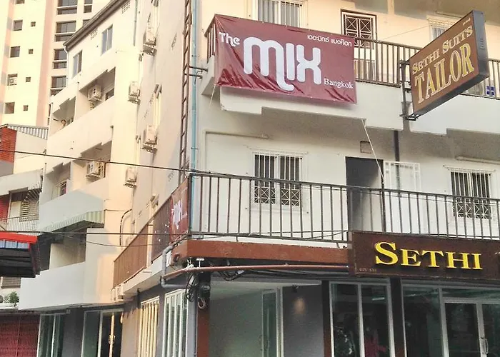 The Mix Bangkok - Phrom Phong