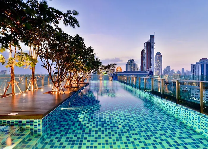 Civic Horizon Hotel & Residence