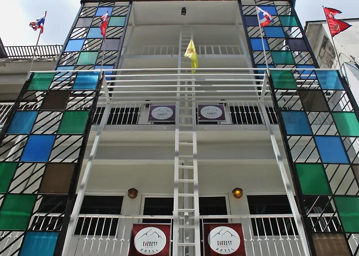 Everest Boutique Hotel