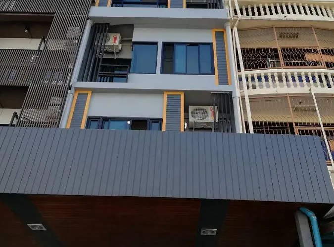 Icon Hostel