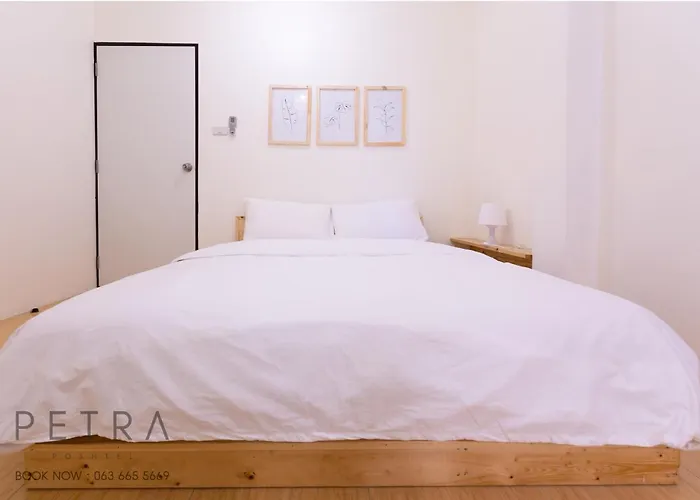 Petra Poshtel Donmuang