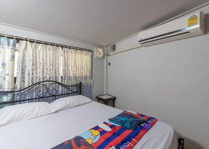 7 Holder Guesthouse