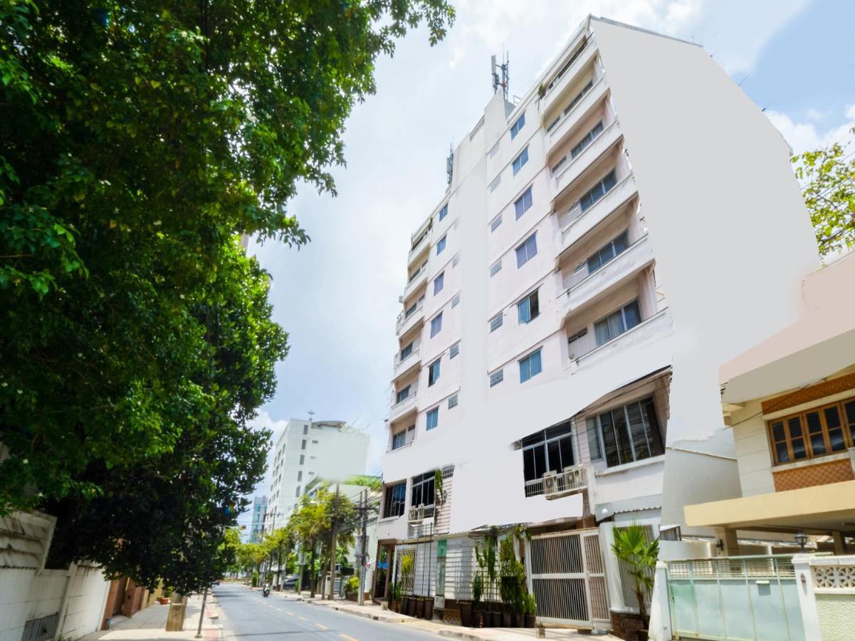 Oyo 1042 Boon's 3* Bangkok