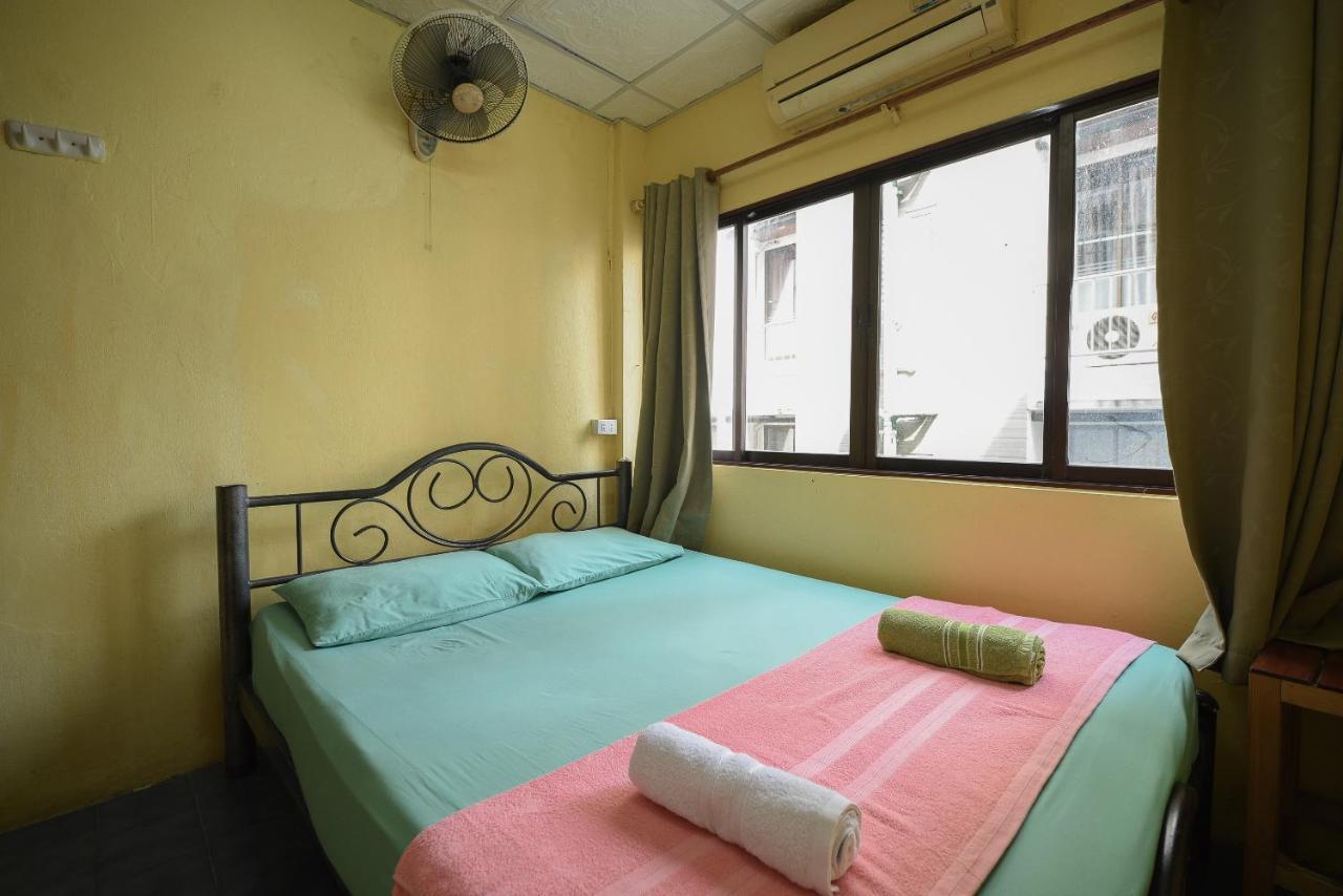 Oyo 938 Place 2* Bangkok