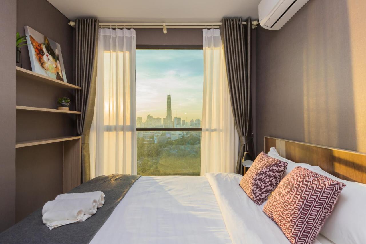 Lumpini Phetchaburi-makkasan Apartment