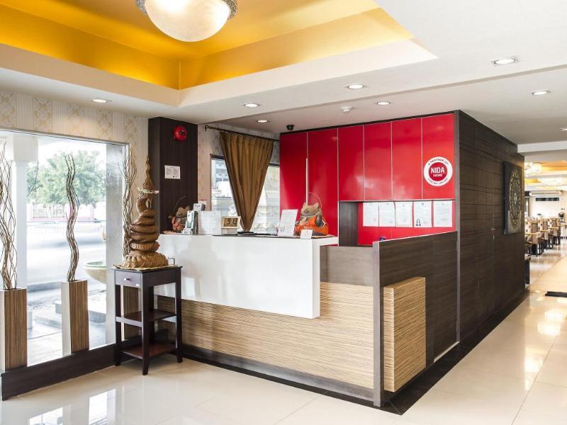 The Bells Hotel 3*
