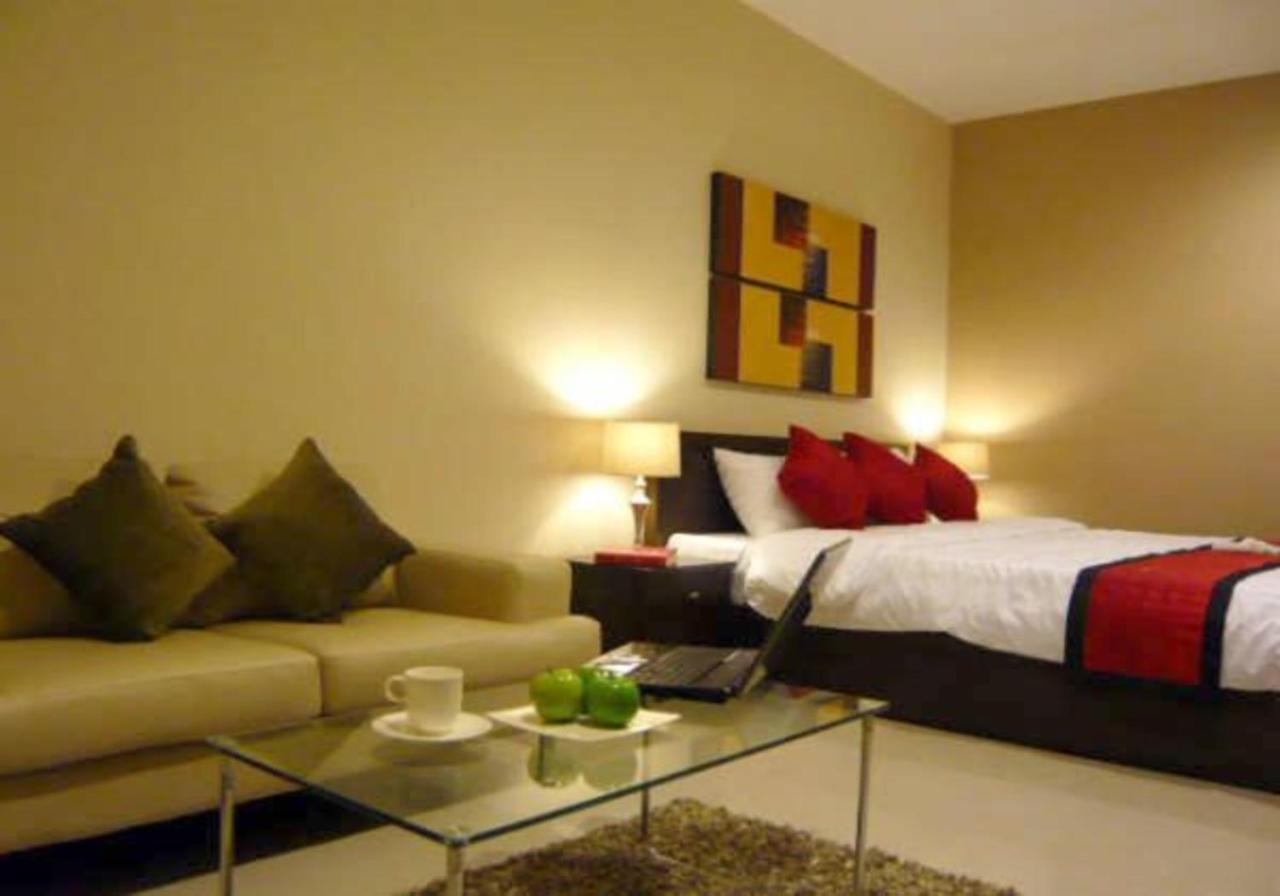 The Atrium Ratchada 13 Aparthotel 3*