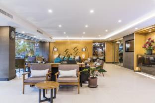 Livotel Hua Mak Hotel 4*