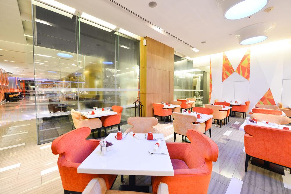 Four Points By Sheraton Bangkok, Sukhumvit 15 Hotel Banguecoque