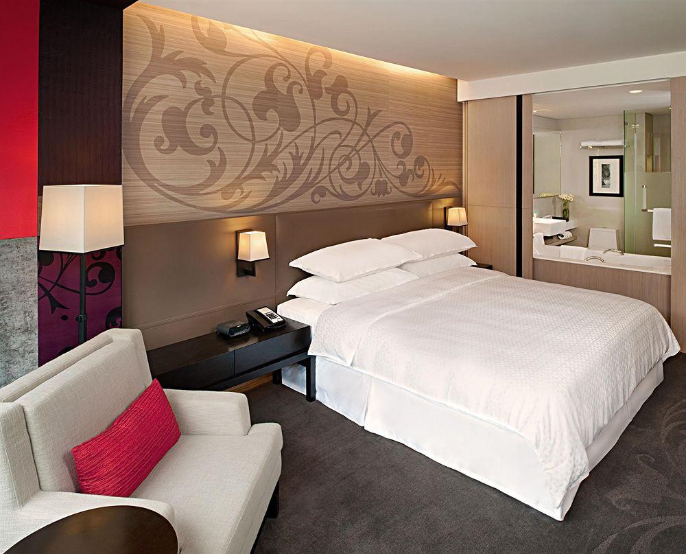 Four Points By Sheraton Bangkok, Sukhumvit 15 Hotel