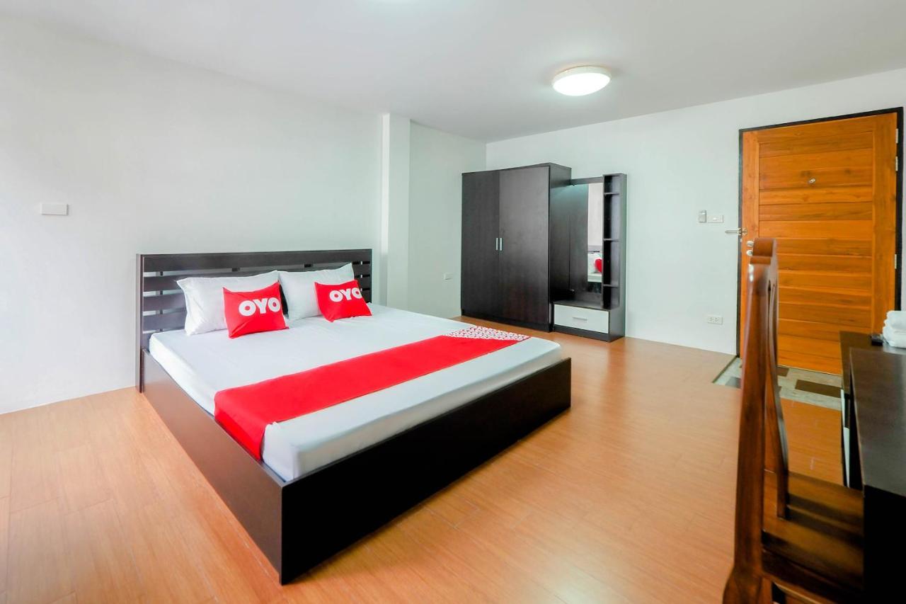 Oyo 935 The Palm 3* Bangkok