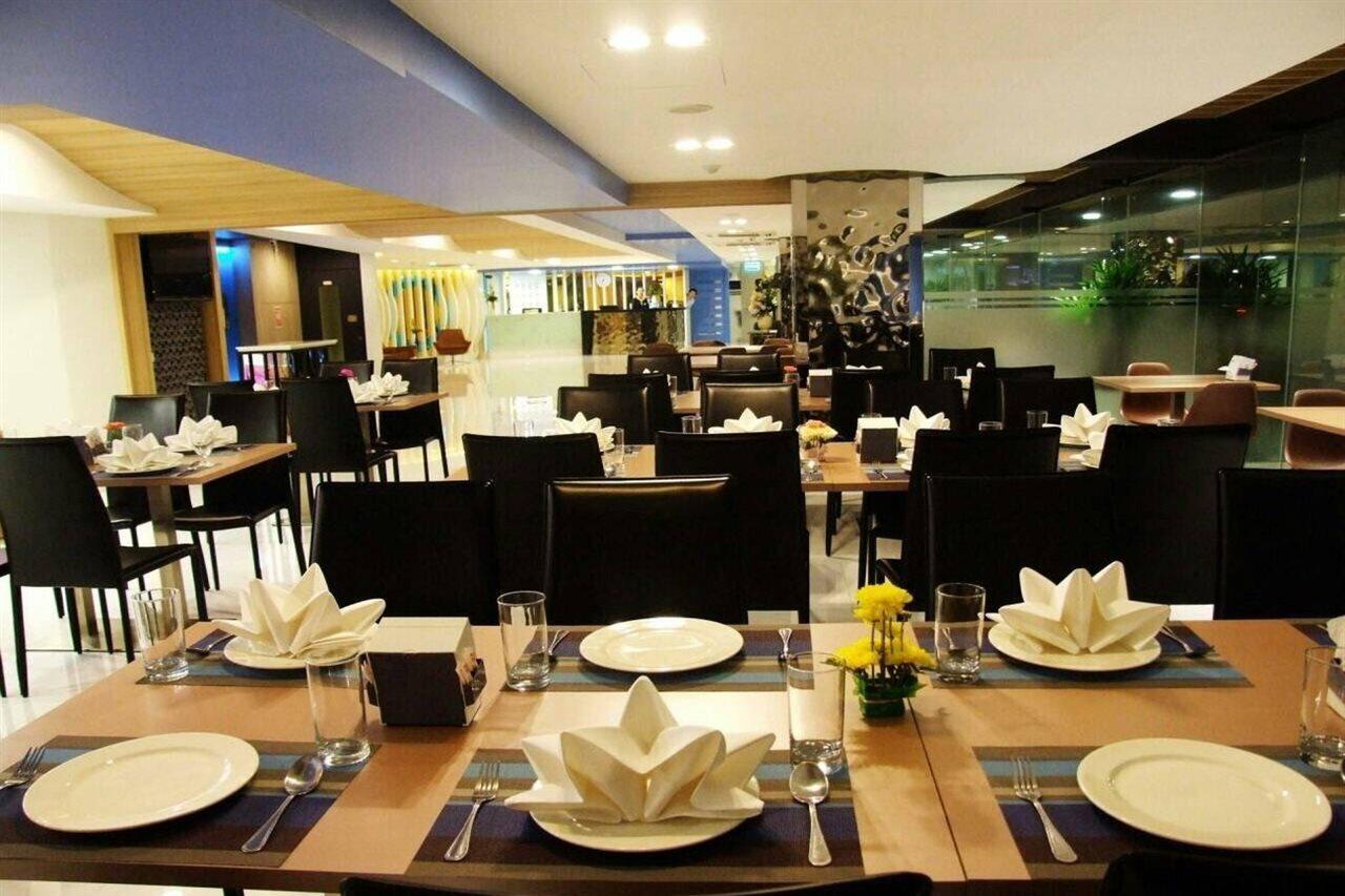 Grand Tower Sathorn Hotel Banguecoque