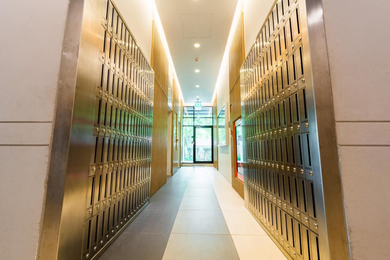 Blossom Sathorn By Tvc 3*