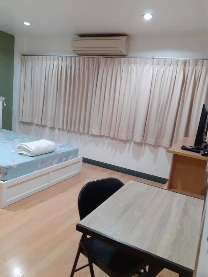 Baansu Hostel Bangkok