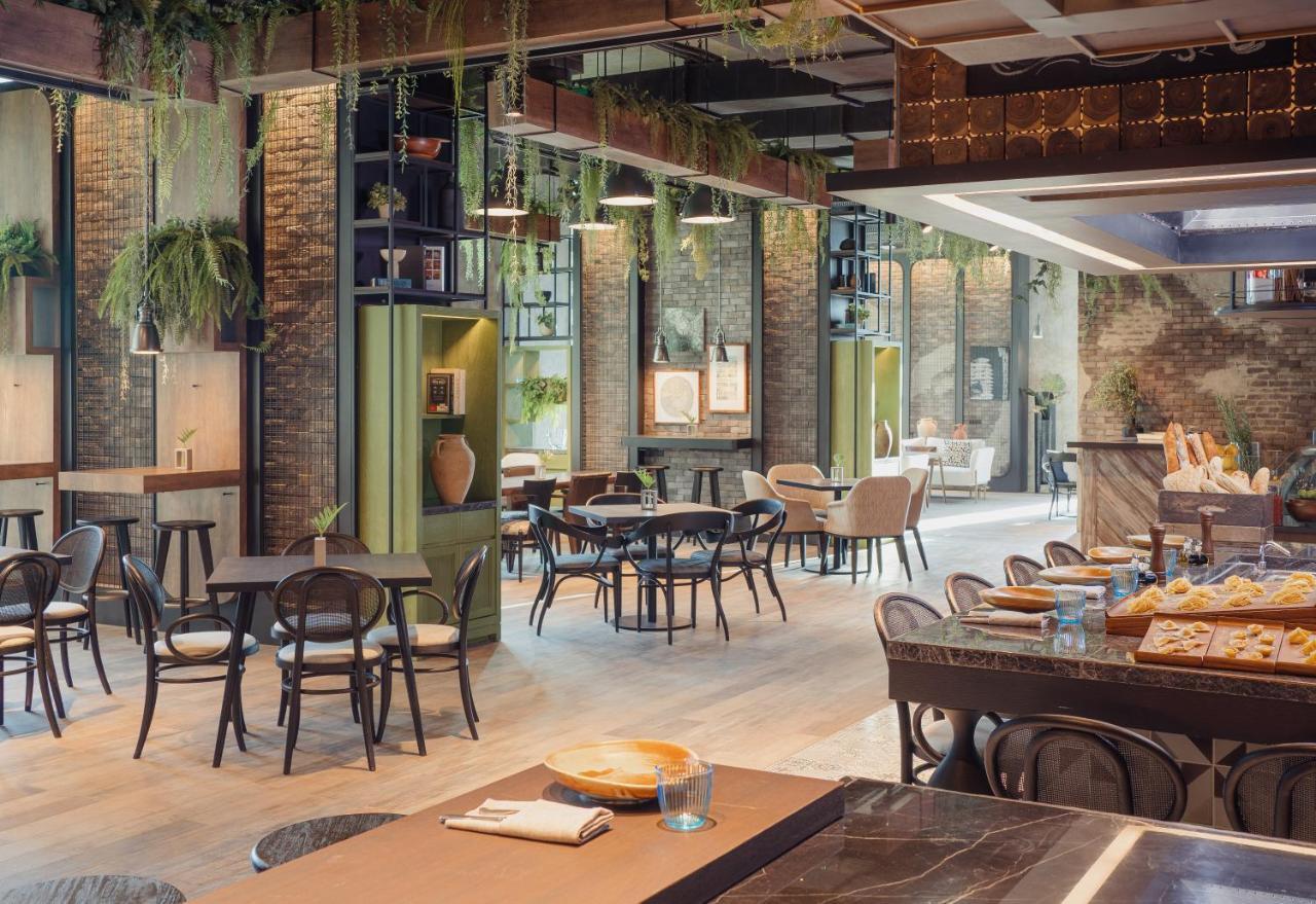 Kimpton Maa-lai By Ihg