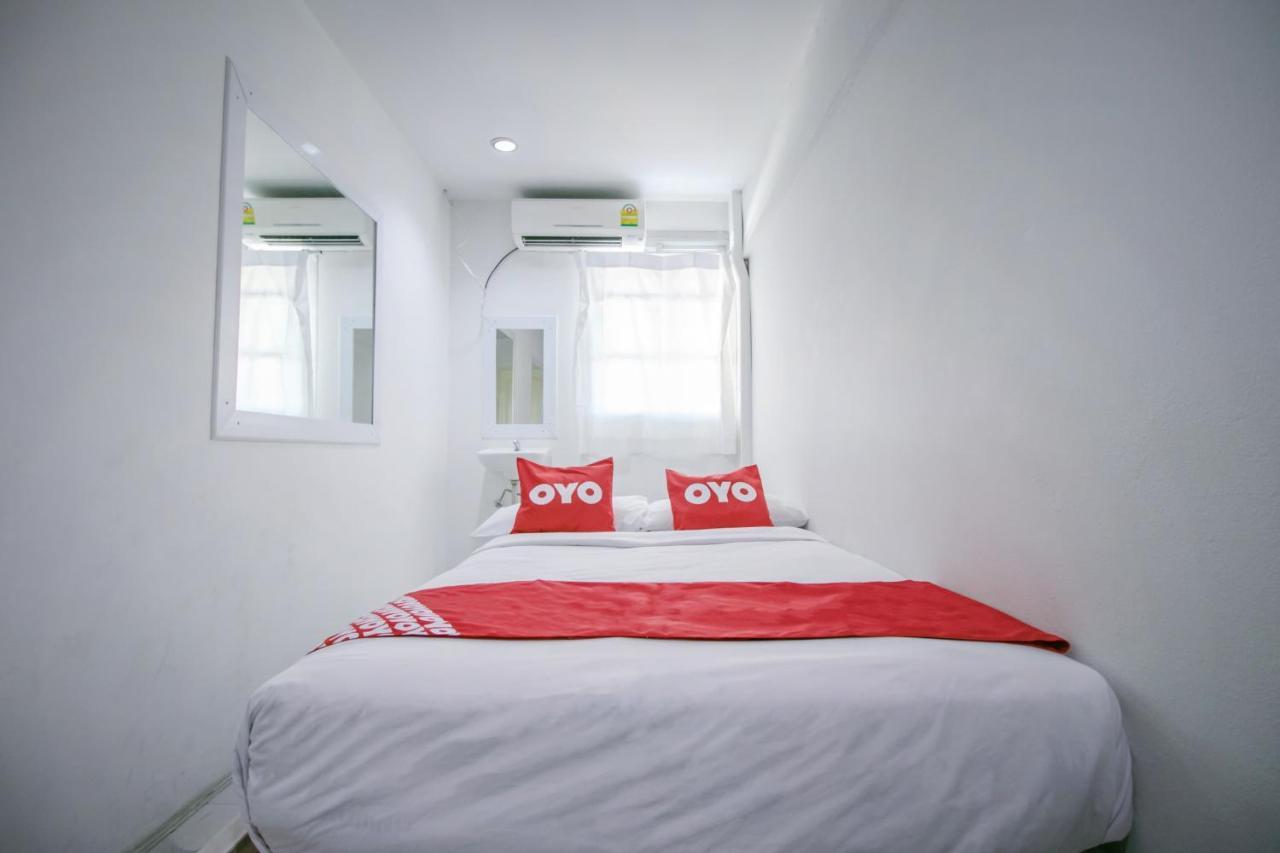 Hotel Oyo 568 Art Hua Lamphong