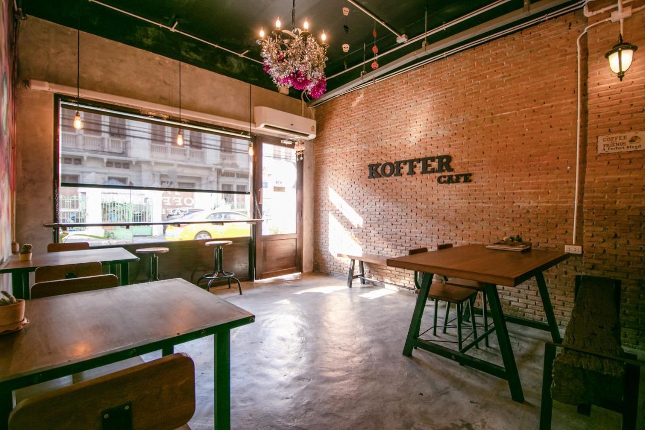 Oyo 568 Art Hua Lamphong Hotel 2*