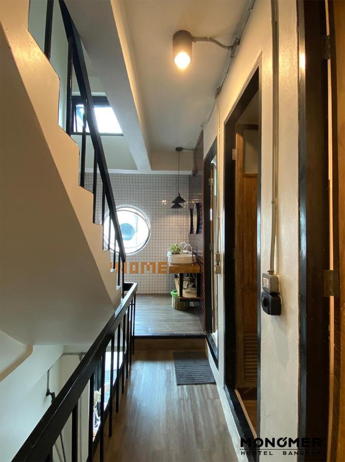Asrama Monomer Bangkok