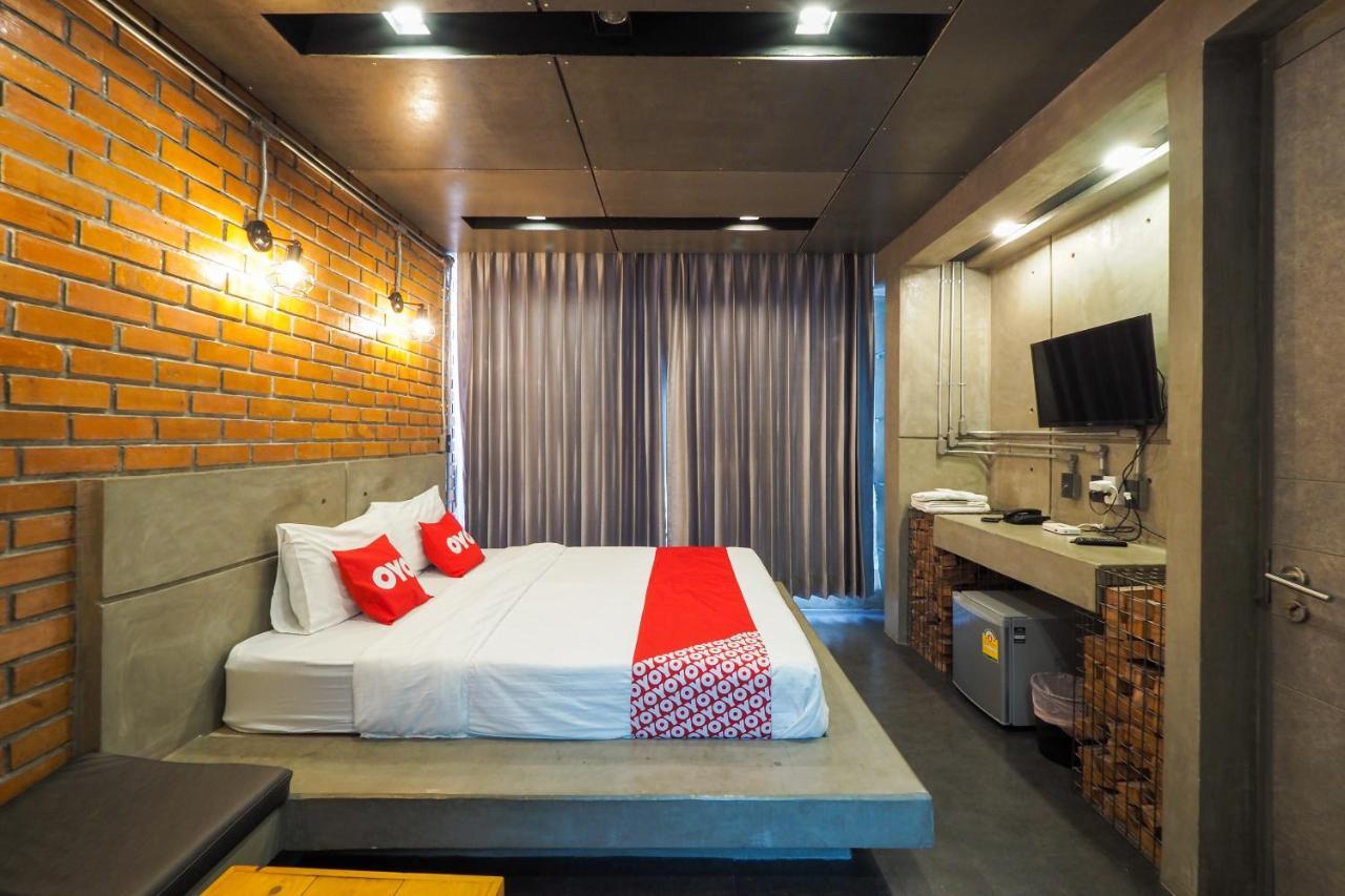 Hotel Oyo 75368 Demadre