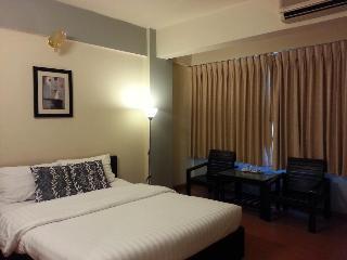 Crown Bts Nana Hotel Bangkok
