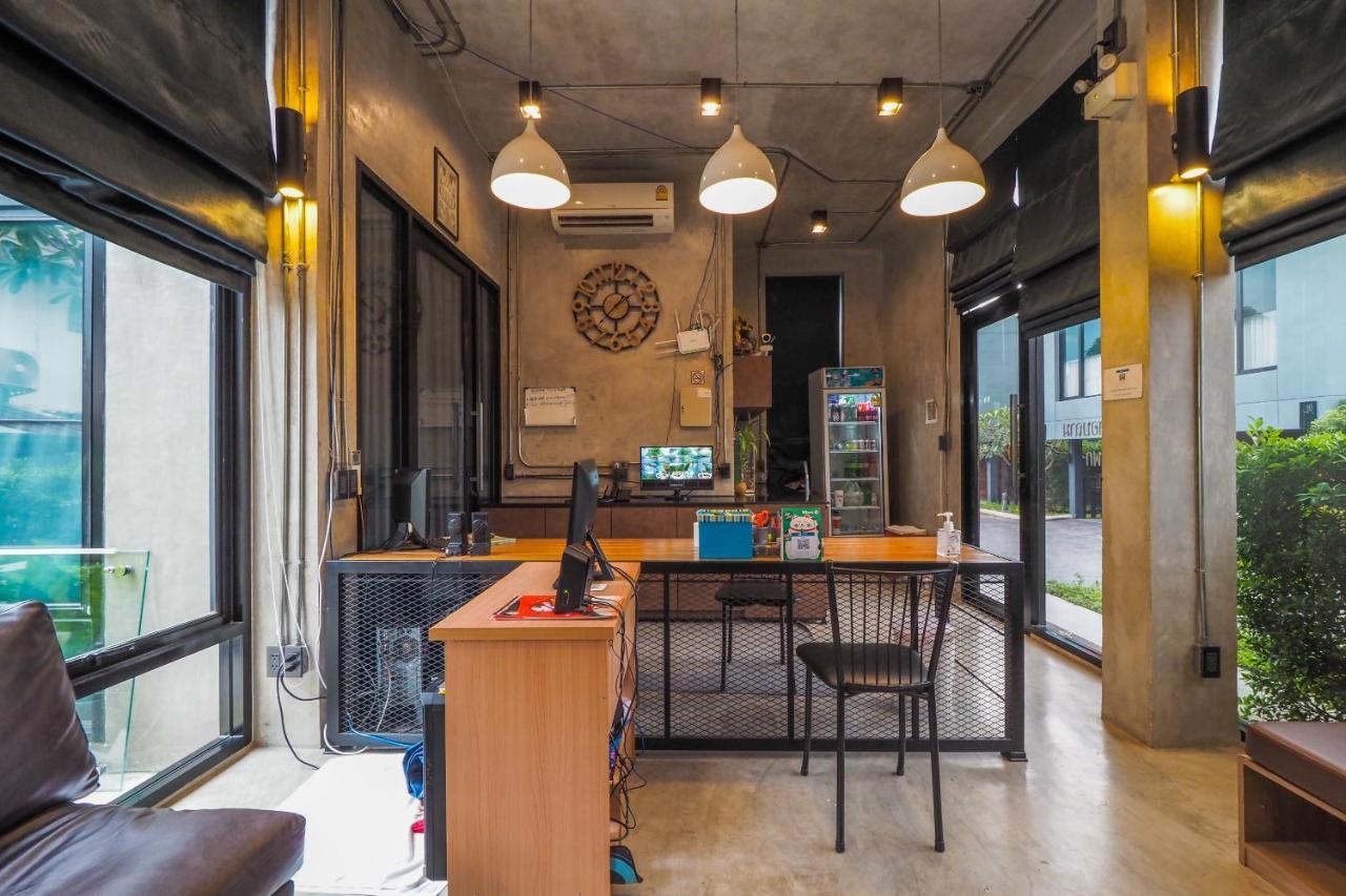 Hotel Oyo 75368 Demadre