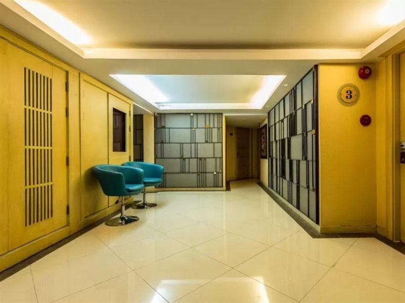 Upar Sukhumvit 11 Nana 3* Bangkok