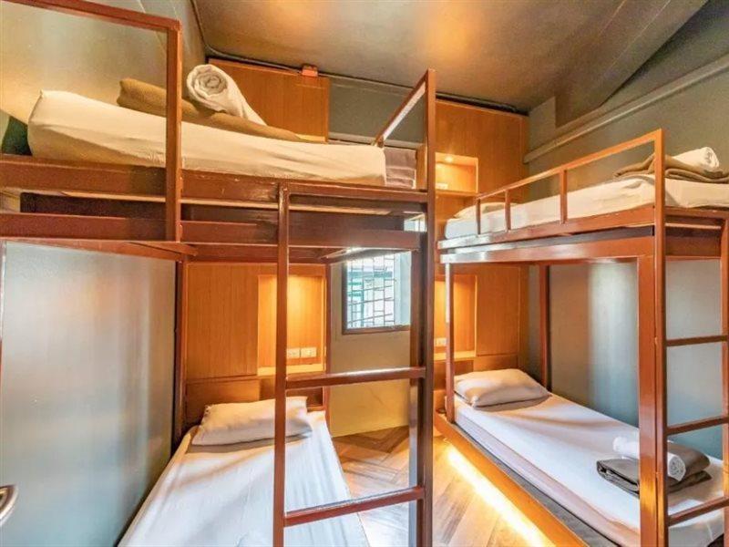 Loftel 22 Hostel *
