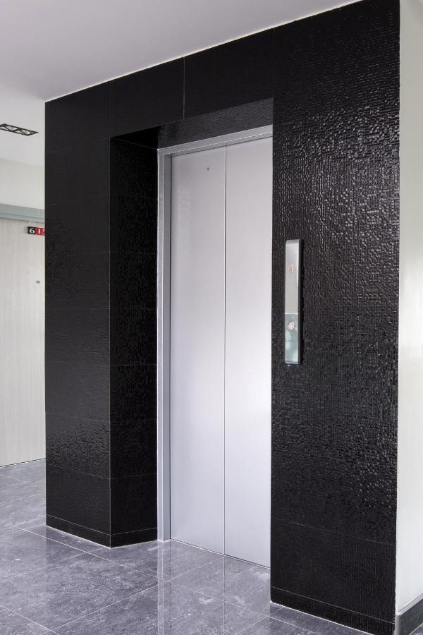 Hotel Db 5 3*