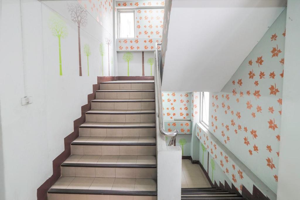 Oyo 75362 Swagath Hotel