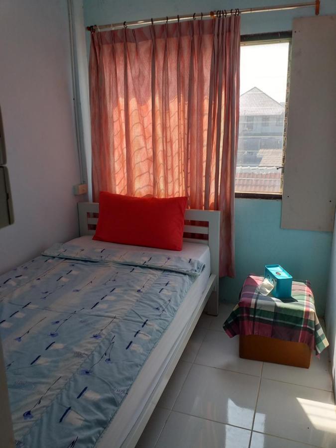 Ok.home@donmuang Airport Hostel *