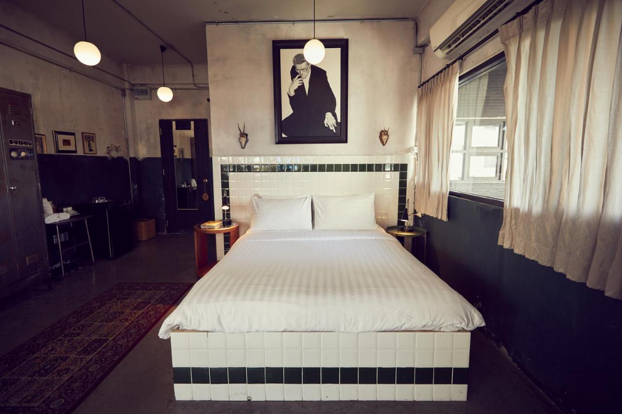 Tempat Tidur & Sarapan The Mustang Nero Bangkok