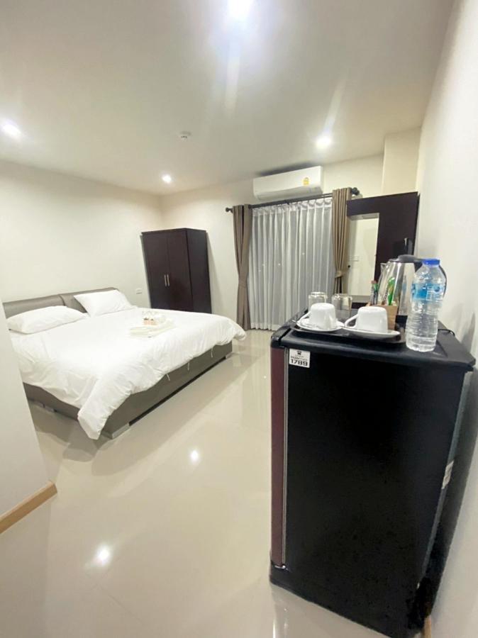 Re Riva Apartment Bangkok